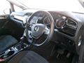2017 Volkswagen Golf Touran