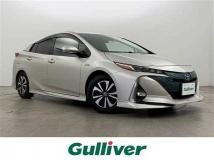 2017 Toyota Prius PHV