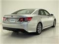 2017 Toyota Crown Hybrid