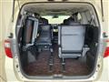 2014 Toyota Alphard