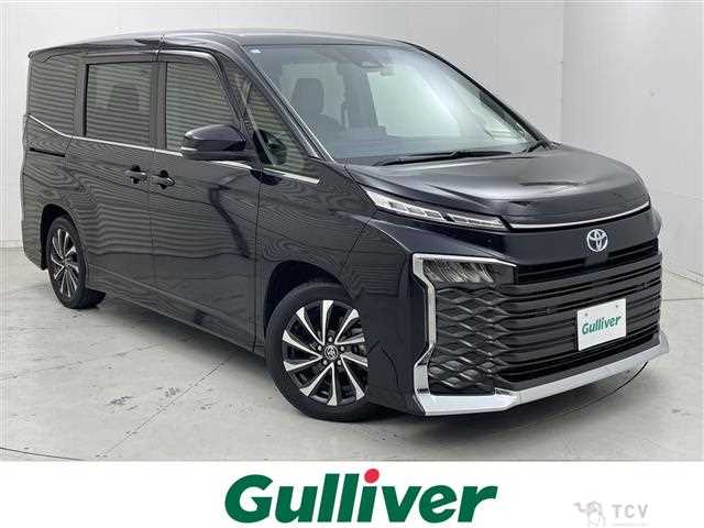2023 Toyota Voxy
