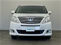 2013 Toyota Alphard Hybrid
