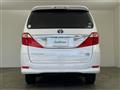 2013 Toyota Alphard Hybrid