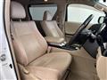 2013 Toyota Alphard Hybrid