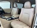 2013 Toyota Alphard Hybrid