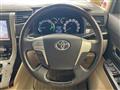 2013 Toyota Alphard Hybrid