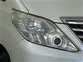 2013 Toyota Alphard Hybrid