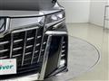 2019 Toyota Alphard Hybrid