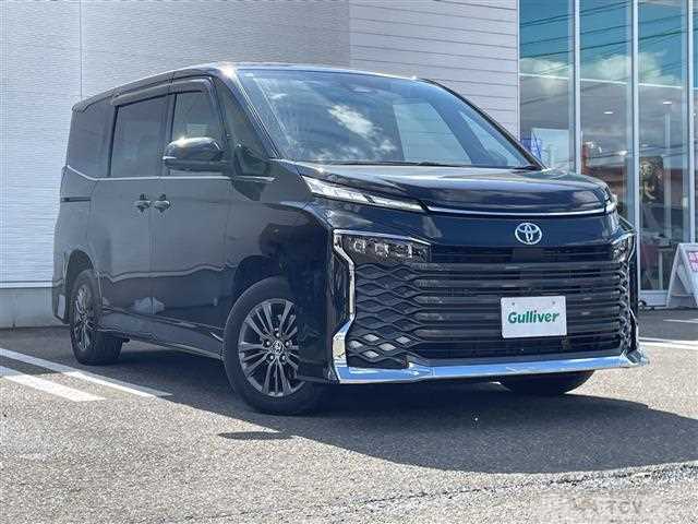 2022 Toyota Voxy