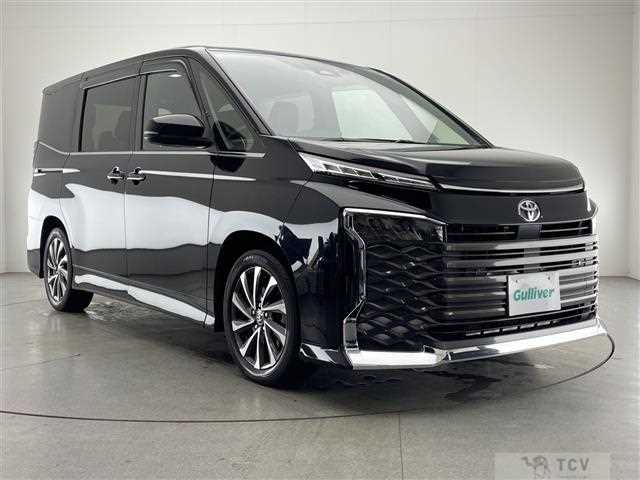 2022 Toyota Voxy