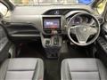 2014 Toyota Voxy