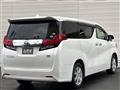 2017 Toyota Alphard Hybrid