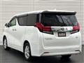 2017 Toyota Alphard Hybrid