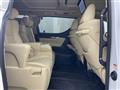 2022 Toyota Alphard Hybrid