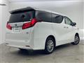 2022 Toyota Alphard Hybrid