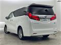2022 Toyota Alphard Hybrid