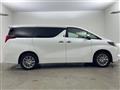 2022 Toyota Alphard Hybrid