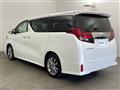 2017 Toyota Alphard