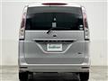 2011 Nissan Serena