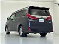 2022 Toyota Alphard Hybrid