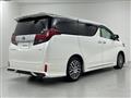 2016 Toyota Alphard