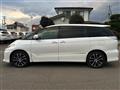 2013 Toyota Estima
