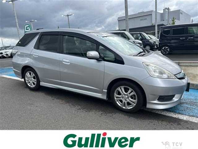2012 Honda Fit shuttle
