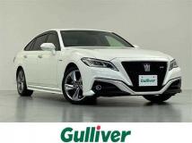 2019 Toyota Crown Hybrid