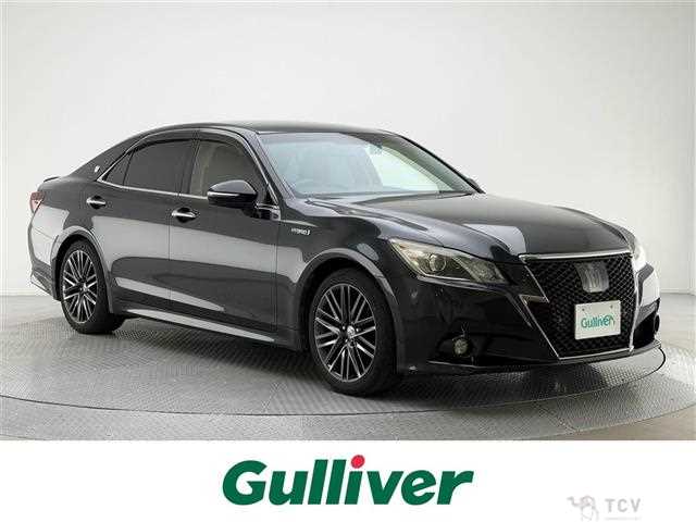 2015 Toyota Crown Hybrid
