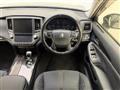 2015 Toyota Crown Hybrid