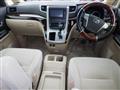 2013 Toyota Alphard G