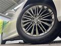 2015 Toyota Crown Hybrid