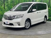 2013 Nissan Serena
