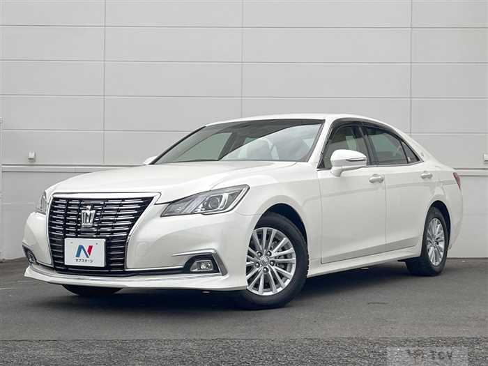 2016 Toyota Crown
