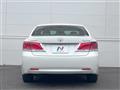 2016 Toyota Crown