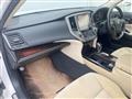 2016 Toyota Crown