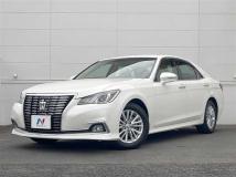 2016 Toyota Crown