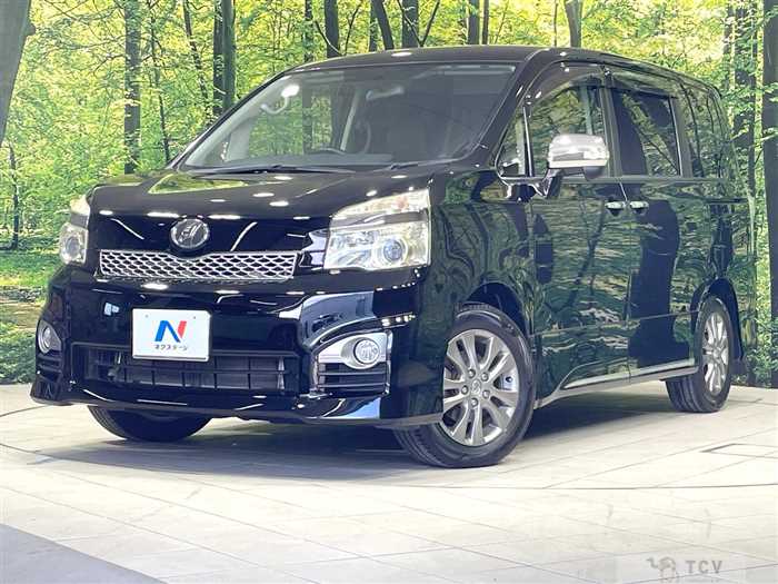 2013 Toyota Voxy