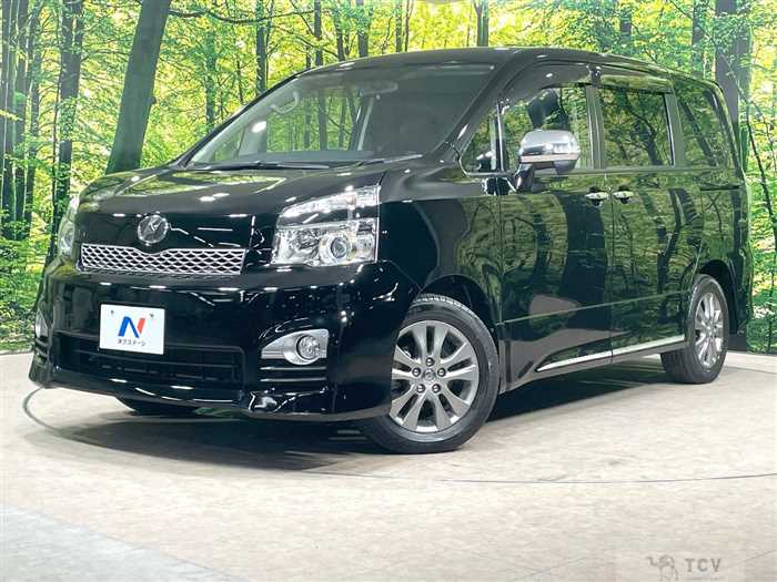 2013 Toyota Voxy