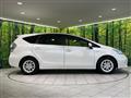 2013 Toyota PRIUS α