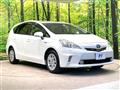 2013 Toyota PRIUS α