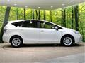 2013 Toyota PRIUS α