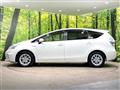 2013 Toyota PRIUS α
