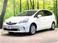 2013 Toyota PRIUS α