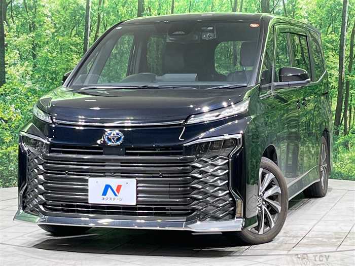 2023 Toyota Voxy