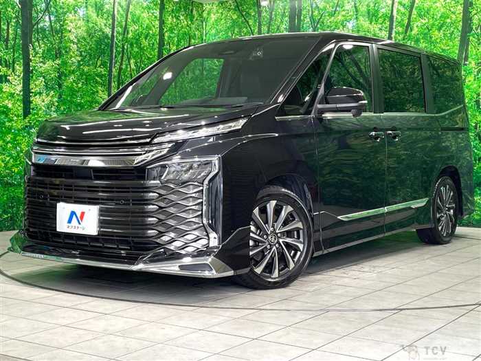 2023 Toyota Voxy