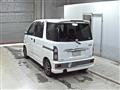 2002 Daihatsu Atrai Wagon