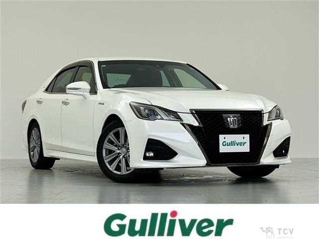 2017 Toyota Crown Hybrid