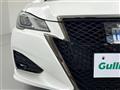2017 Toyota Crown Hybrid