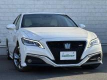 2018 Toyota Crown Hybrid